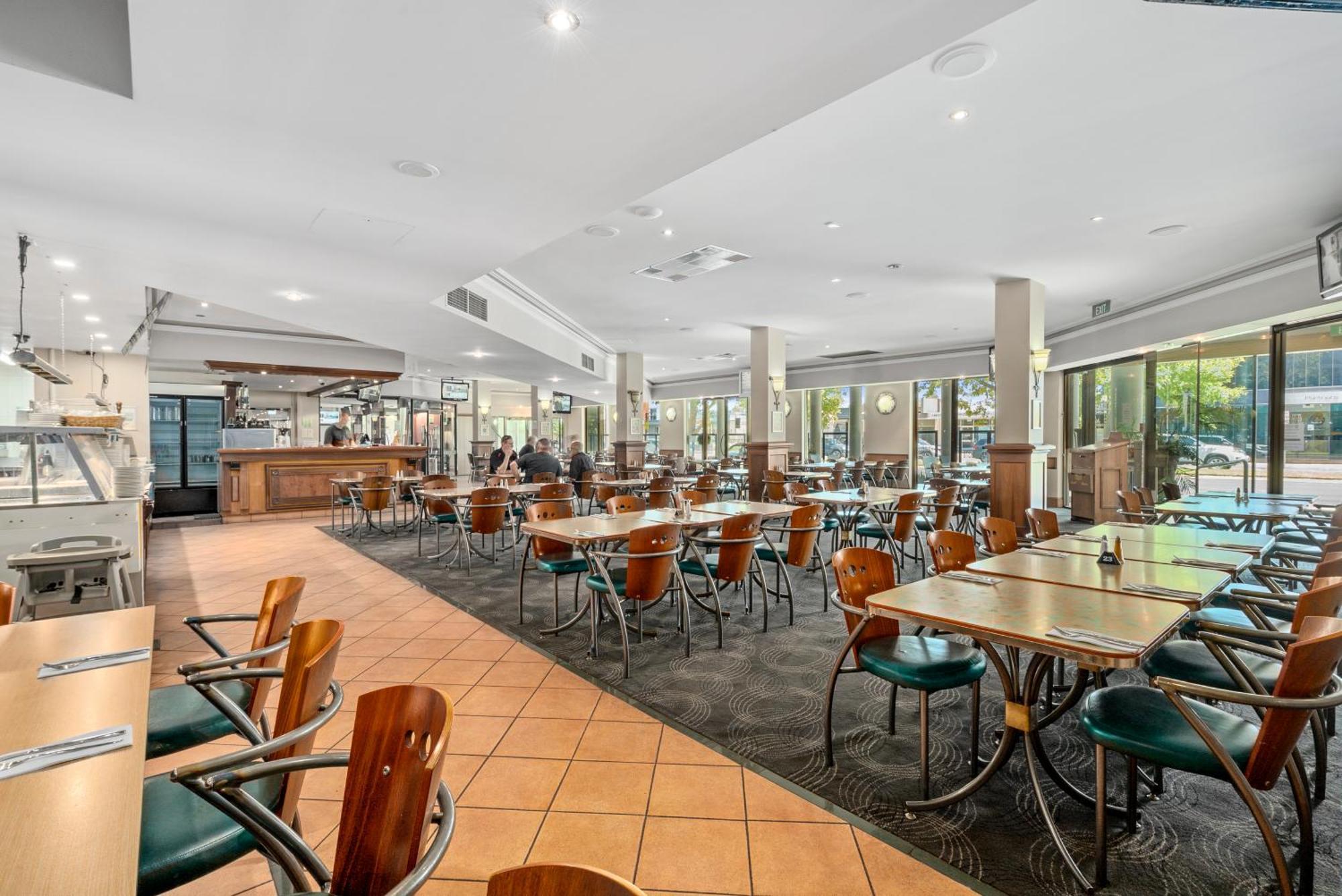 Sherbourne Terrace 4*